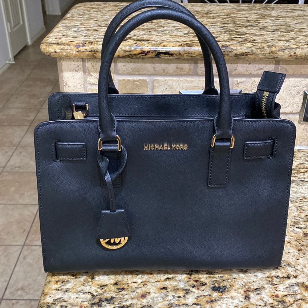 Very good condition Michael Kors Tote bag.
